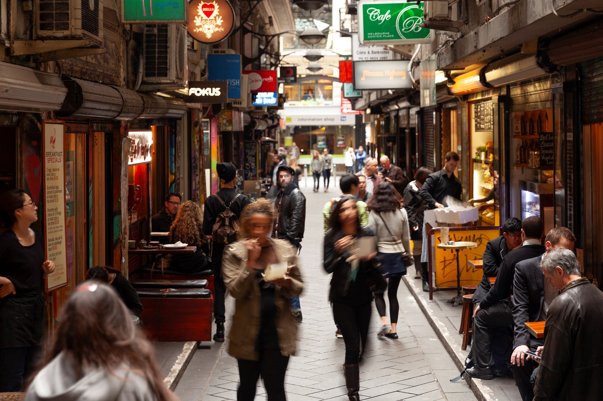 Indi Southbank crowded street location